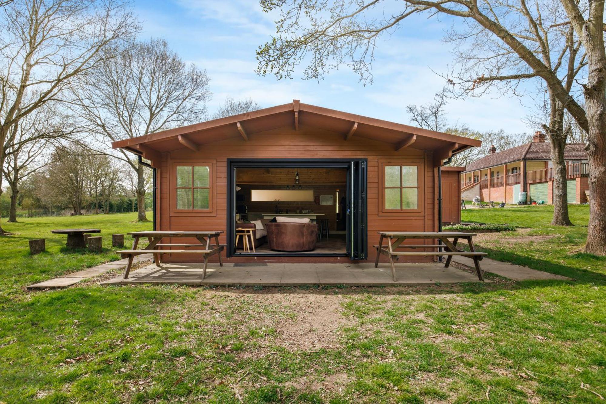Cabin In The Countryside Sible Hedingham Exterior photo
